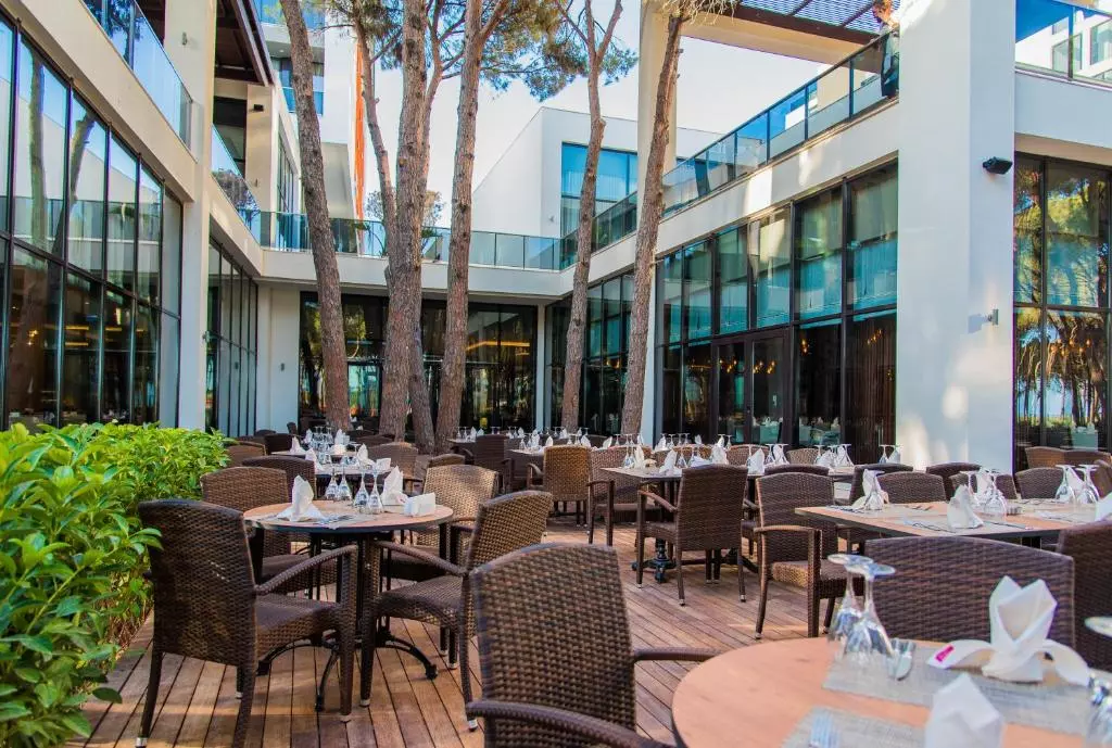 هتل ترندی لارا آنتالیا